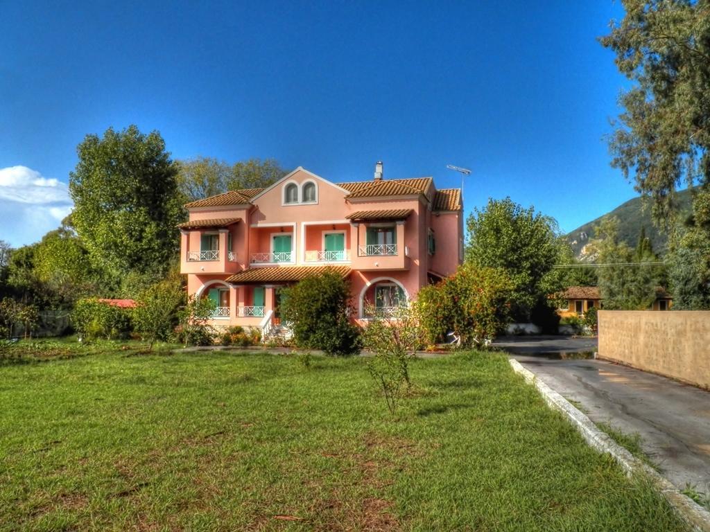 Villa Marina Ipsos Bagian luar foto